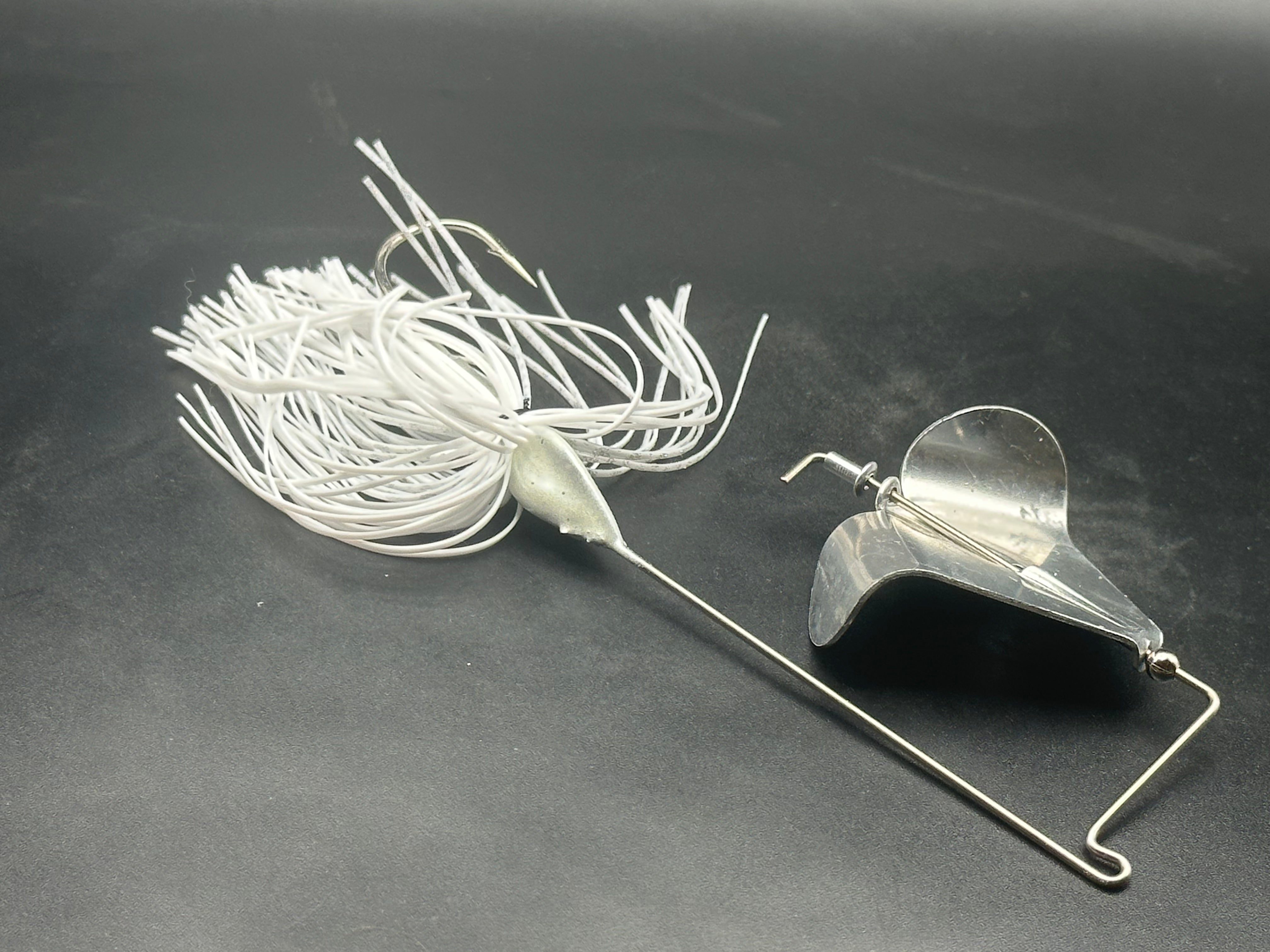 Buzz Bait - 1 Wire bait tied by hand