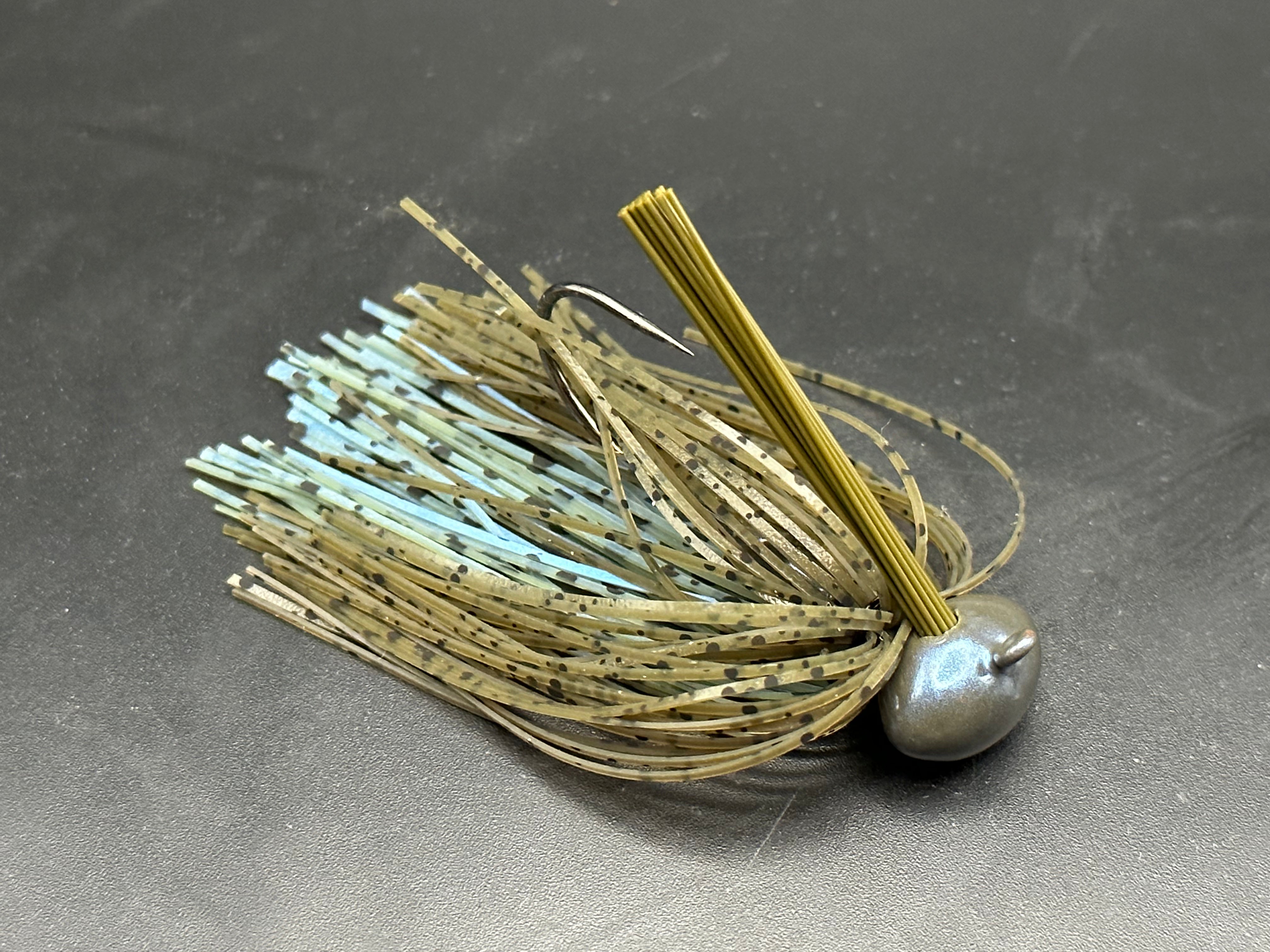 Football Jig - 1 Jig wire tied by hand