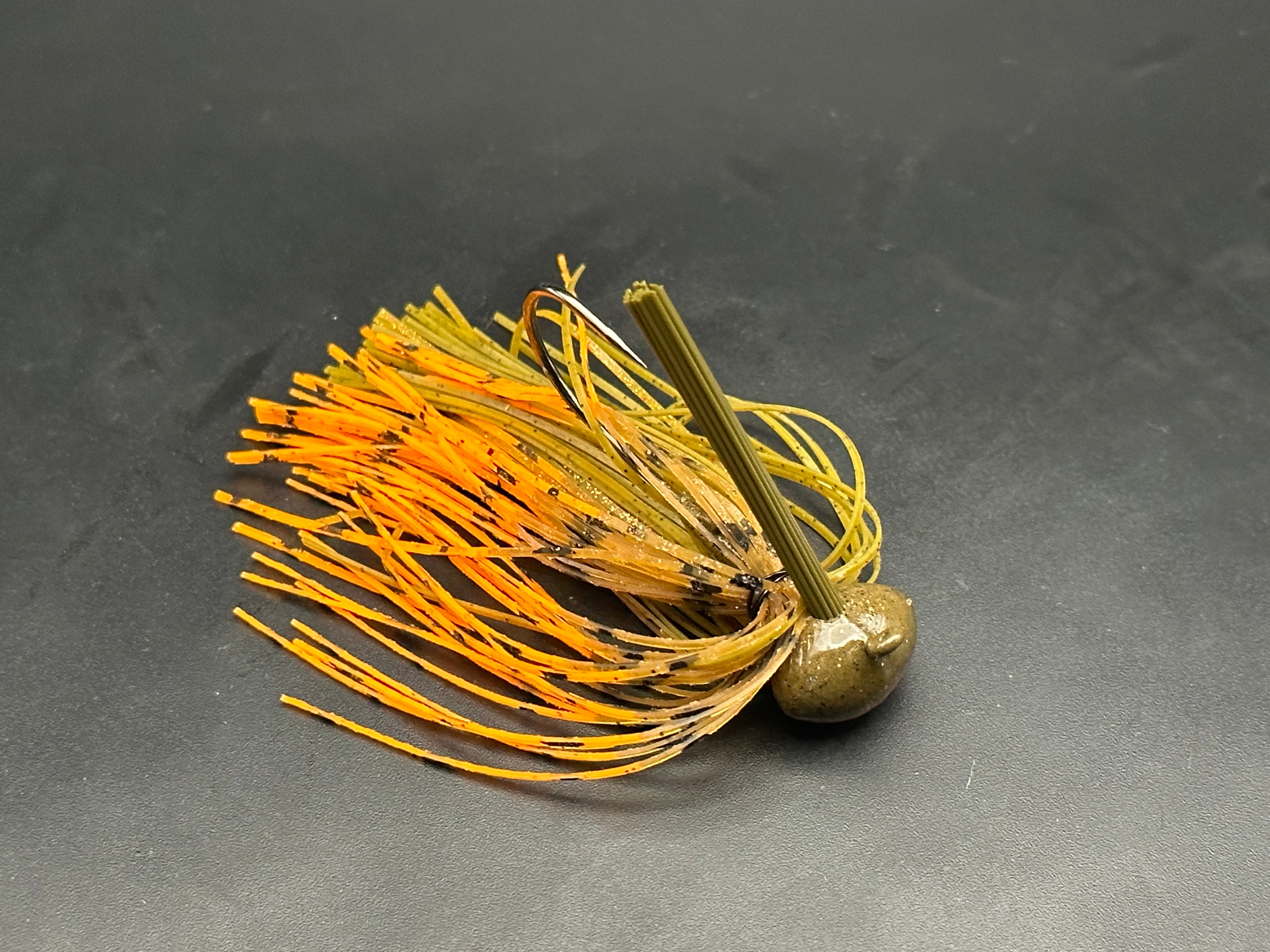 Football Jig - 1 Jig wire tied by hand