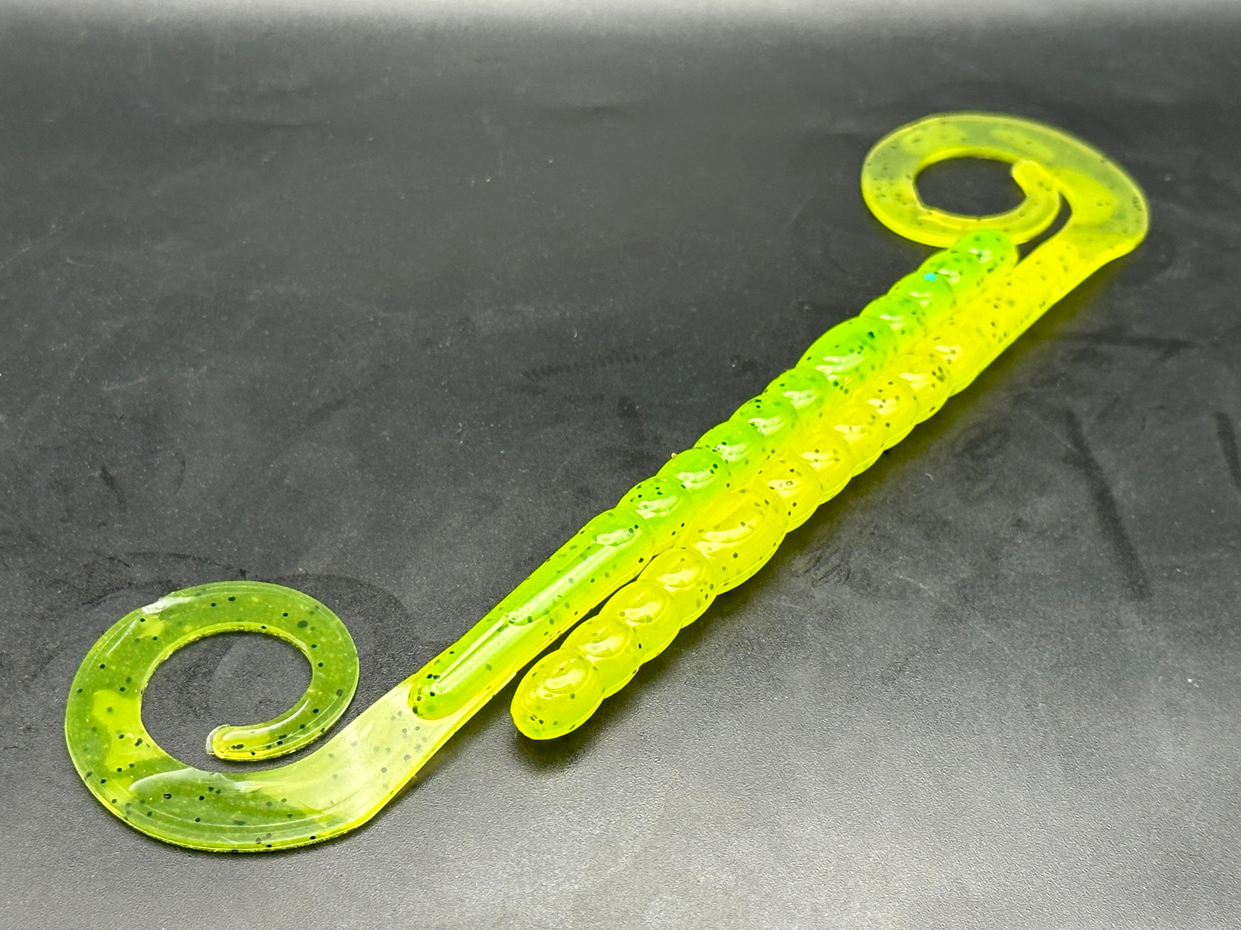 10” Curly Tail Worm